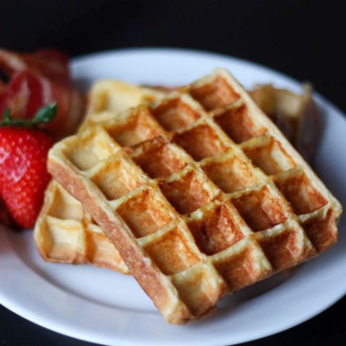 Easy French Toast Waffles