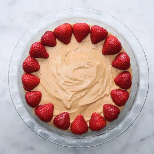 No-Bake Dulce De Leche Cheesecake