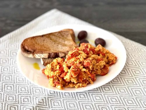 Spanish Chorizo and Tomato Scrambled Eggs