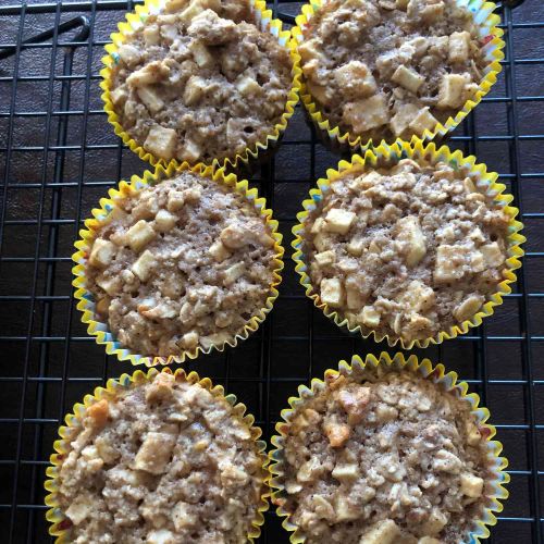 Apple Oatmeal Breakfast Cups