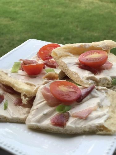 BLT Pizza Appetizer