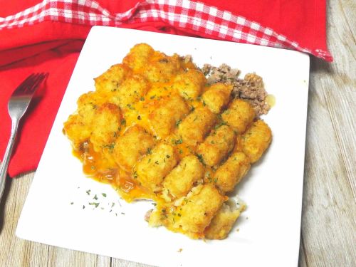 Cheeseburger Casserole with Tater Tots