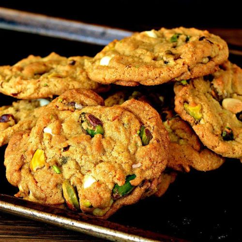 Amazing White Chocolate Chip Pistachio Cookies