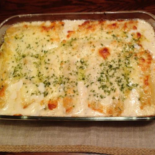 Chicken Manicotti Alfredo