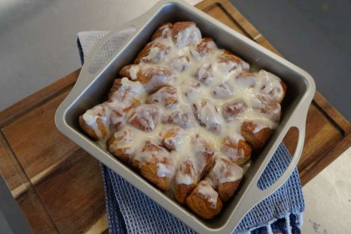 Easy and Incredible Cinnamon Roll Bites