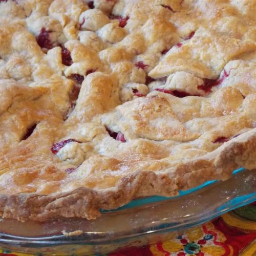 Mom's Apple Cranberry Pie