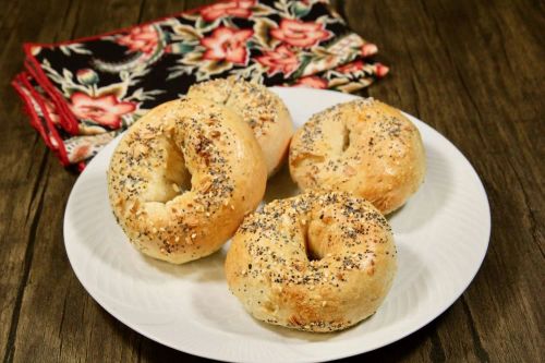 Two-Ingredient Air Fryer Bagels