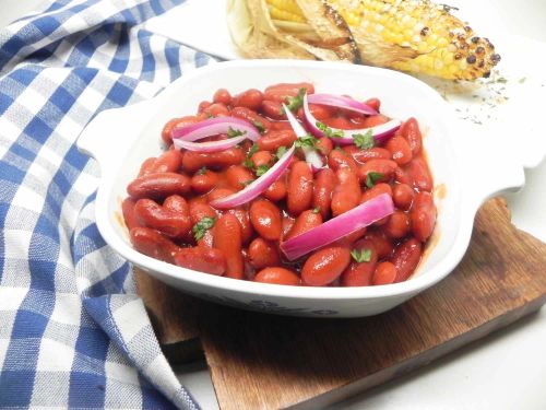 Vegetarian Baked Beans in Tomato Sauce