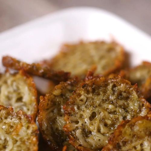 Pesto Parmesan Chips