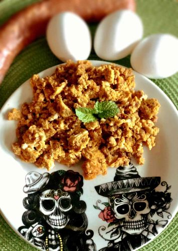 Microwave Longaniza con Huevos