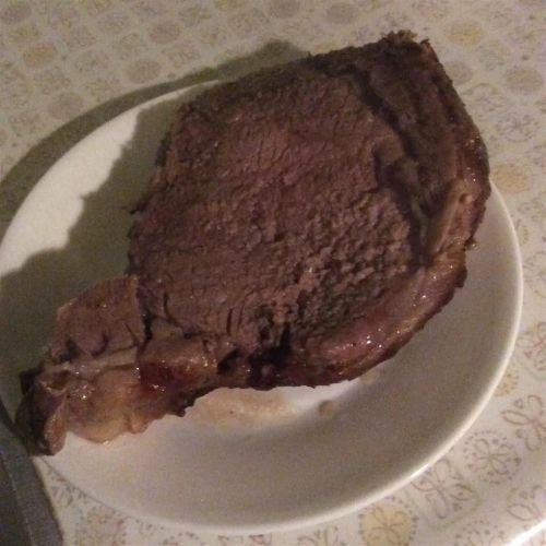 Herbed Prime Rib Roast with Red Wine Sauce