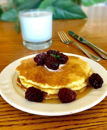 Cornmeal Griddle Cakes