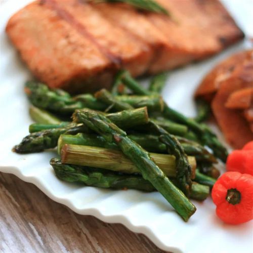 Garlic-Sautéed Asparagus