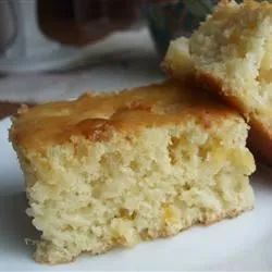 Easy Pineapple Cake