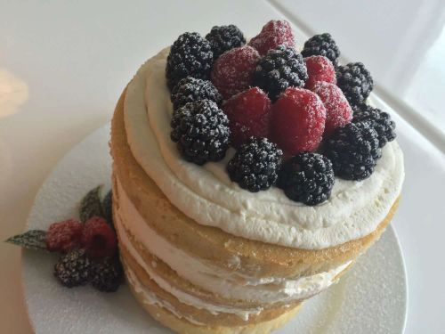 Naked Vanilla Cake with Mascarpone and Berries