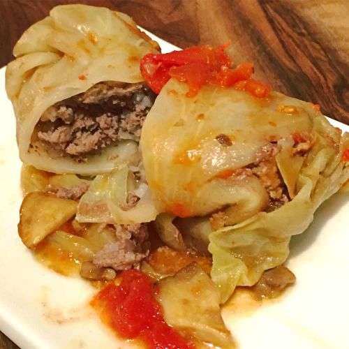 Polish Gołąbki (Stuffed Cabbage Rolls)