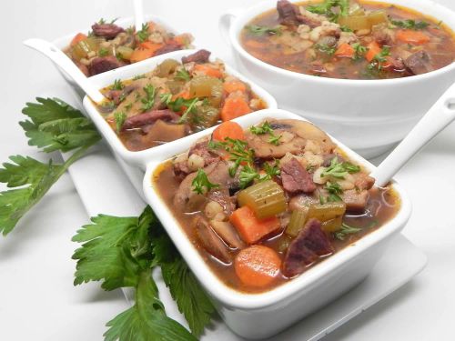 Instant Pot Beef And Barley Soup