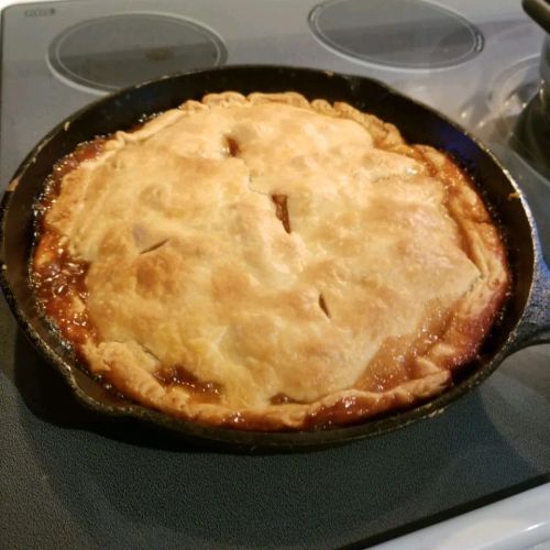 Iron Skillet Apple Pie