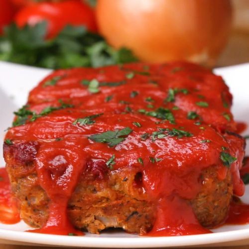 Mozzarella-Stuffed Turkey Meatloaf