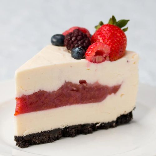 Cherry Pie-Filled Cheesecake