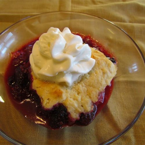 Traditional Blackberry Cobbler