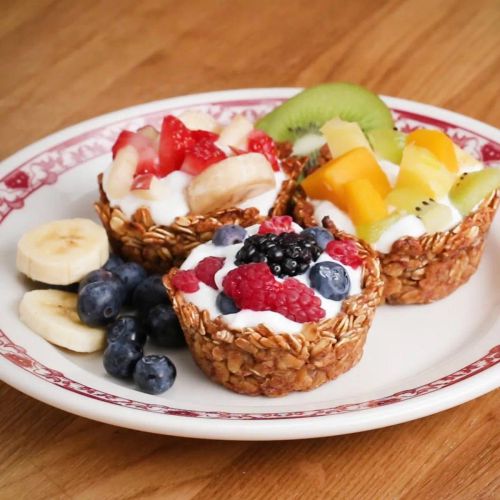 Muffin Tin Granola Cups