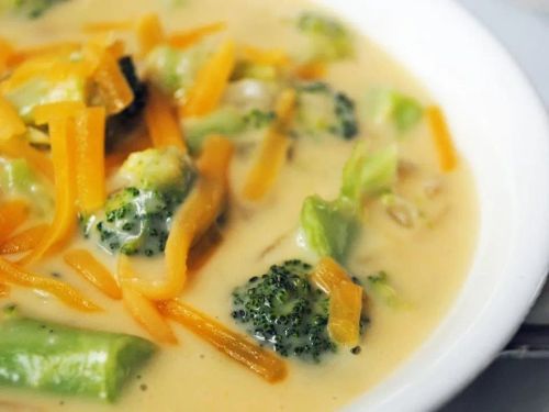 Slow Cooker Cream of Broccoli Soup