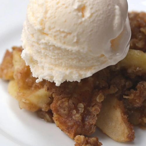 Slow Cooker Apple Cobbler