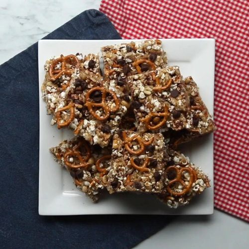 Chocolate Peanut Pretzel Popcorn Bars