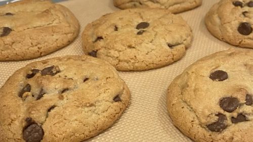 Chewy Chocolate Chip Toffee Cookies