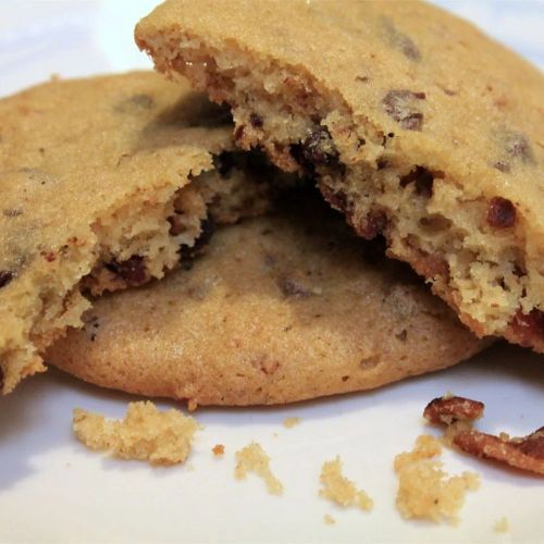 Maple-Bacon Chocolate Chip Cookies