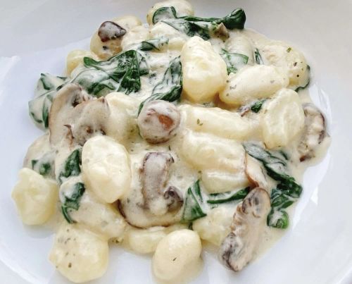 Mushroom Spinach Gnocchi with Creamy Boursin Sauce