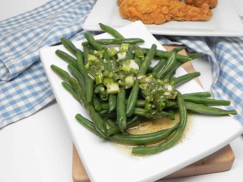 Green Beans with Herb Dressing