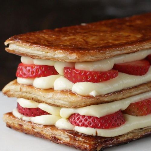 Layered Strawberry Cream Puff Cake (Mille-Feuille)