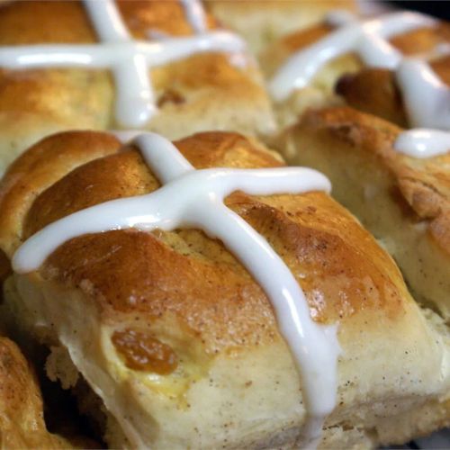 Pull-Apart Hot Cross Buns