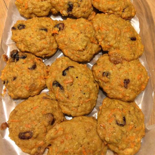 Oatmeal Carrot Craisin Cookies