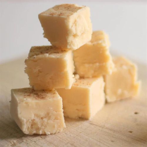 Festive Eggnog Fudge