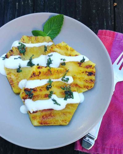 Grilled Pineapple Dessert with Greek Yogurt