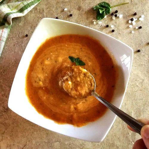 Cold Tomato Cucumber Soup