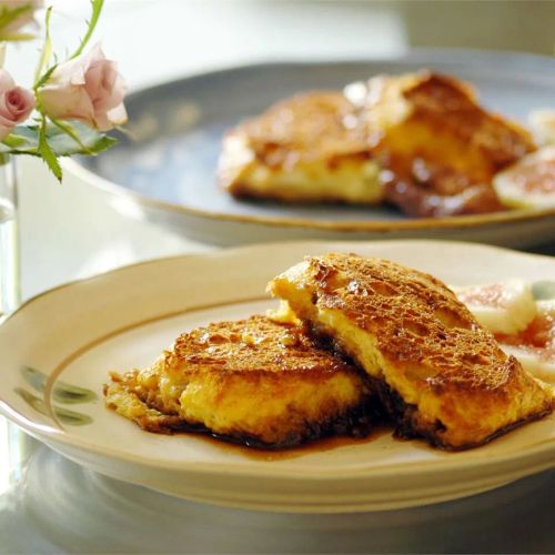 Crème Brûlée French Toast