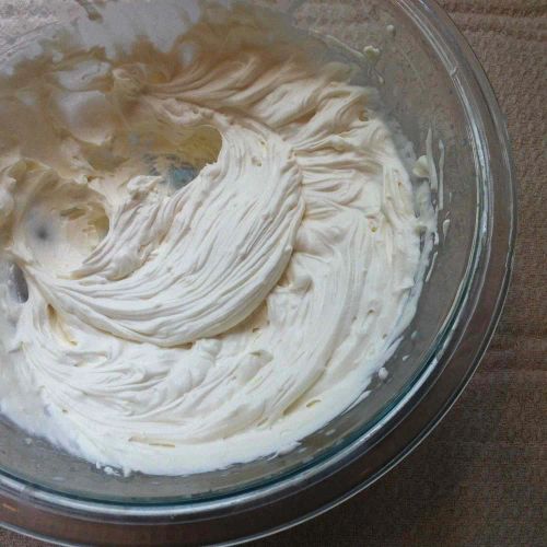 Mascarpone Frosting