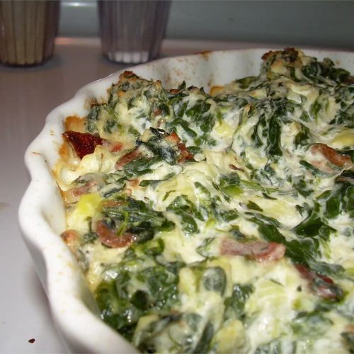 Hot Spinach and Artichoke Dip