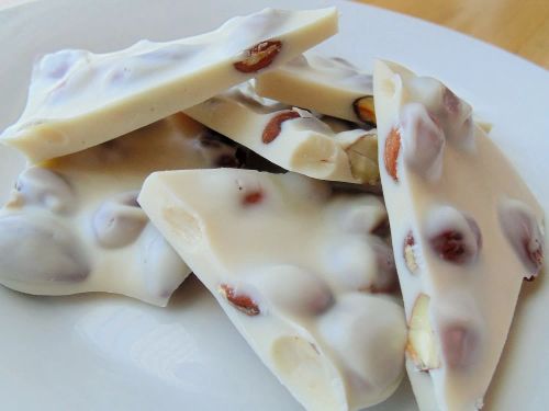 The Best White Chocolate Almond Bark