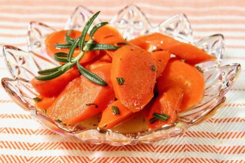 Honey Rosemary Carrots