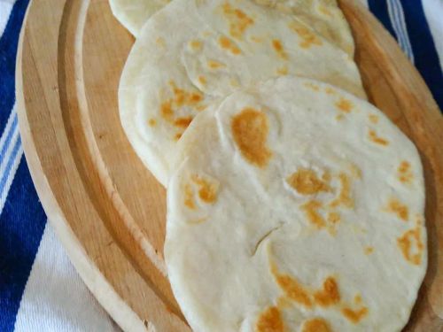 Piadina (Italian Flatbread)