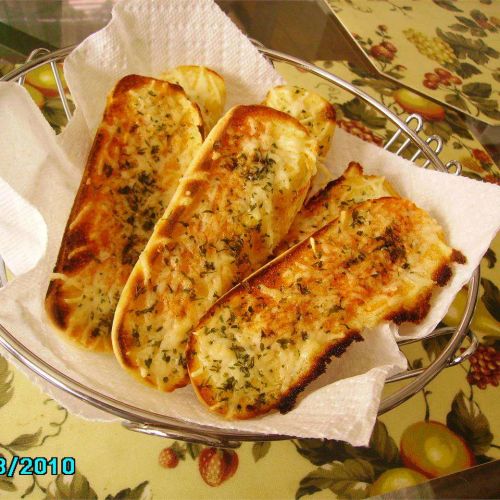 Quick Garlic Breadsticks