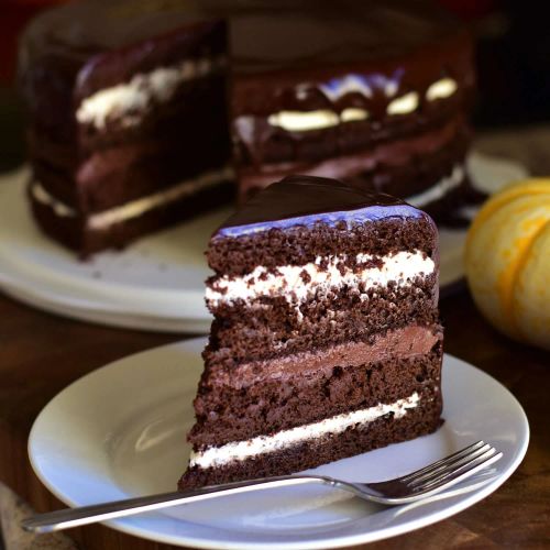 Pumpkin-Chocolate Layer Cake