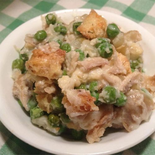 Chicken and Peas Au Gratin Casserole