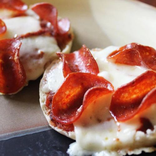 Fast English Muffin Pizzas