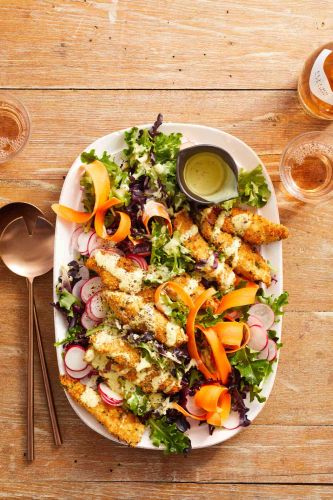 Crispy Chicken Salad with Yummy Honey Mustard Dressing